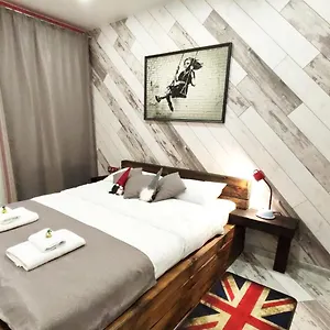  Апартаменты Banksy House